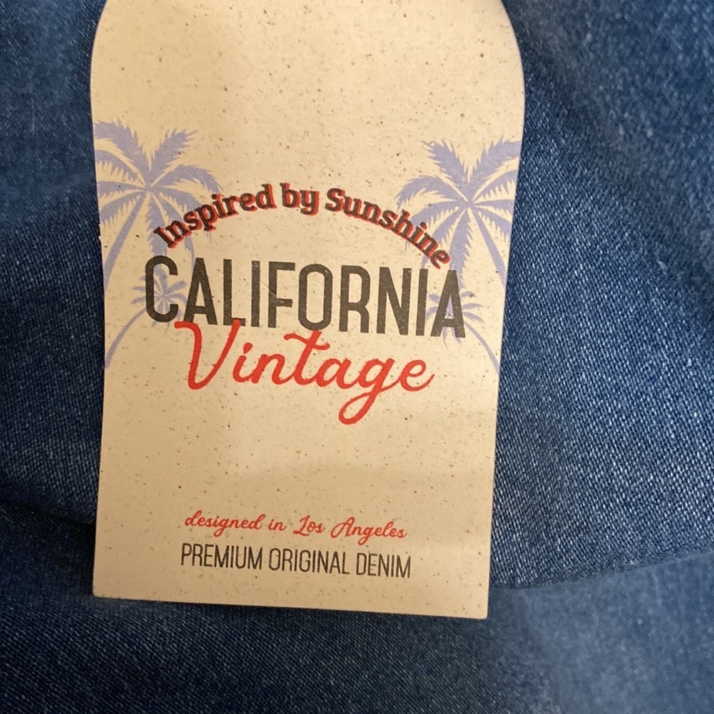 California Vintage Premium Bootcut Flared Medium Wash Jeans. - Picture 10 of 10